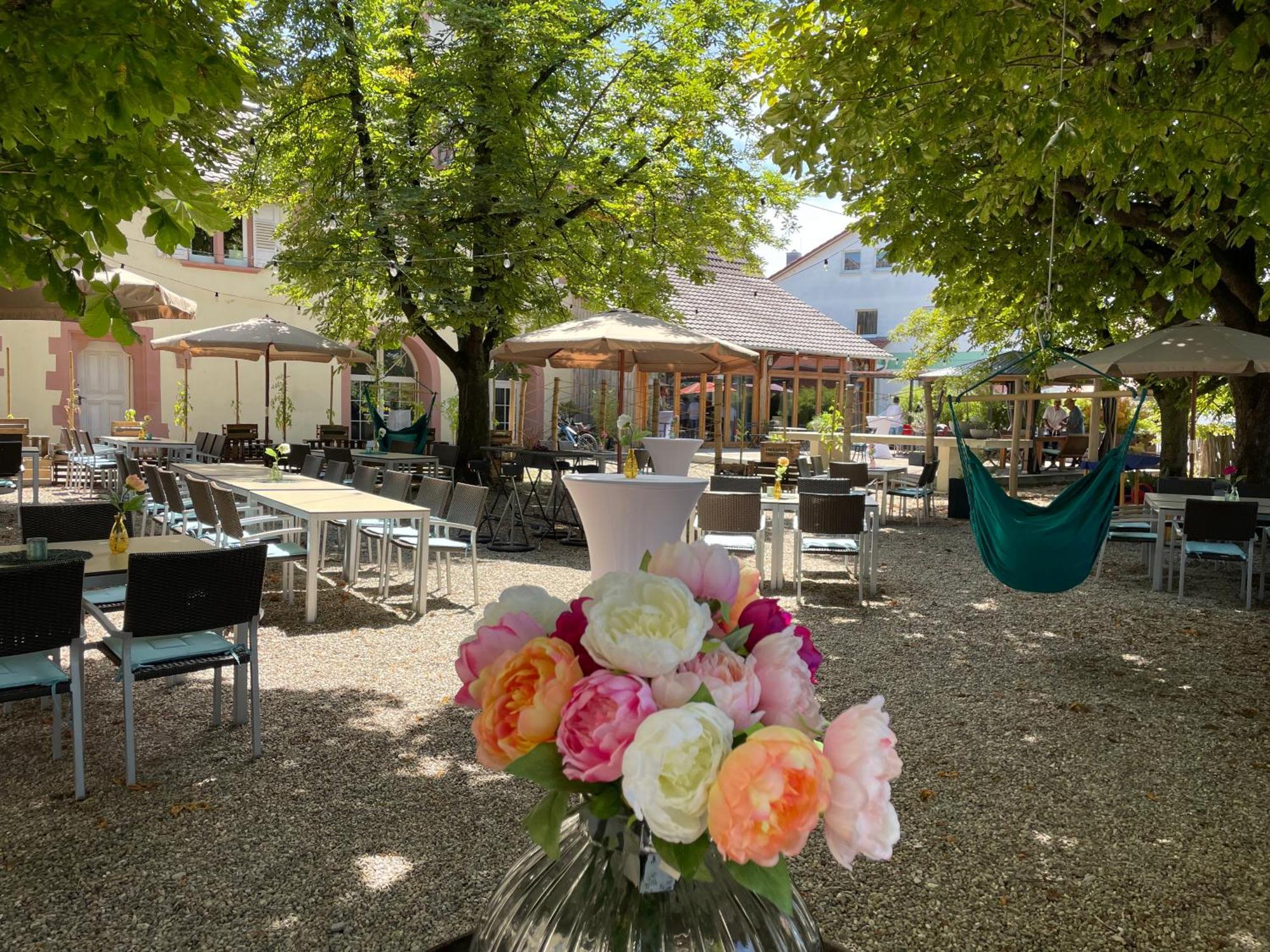 Zum Rayers Cafe-Restaurant & Boutique-Hotel Niederrotweil Exterior foto