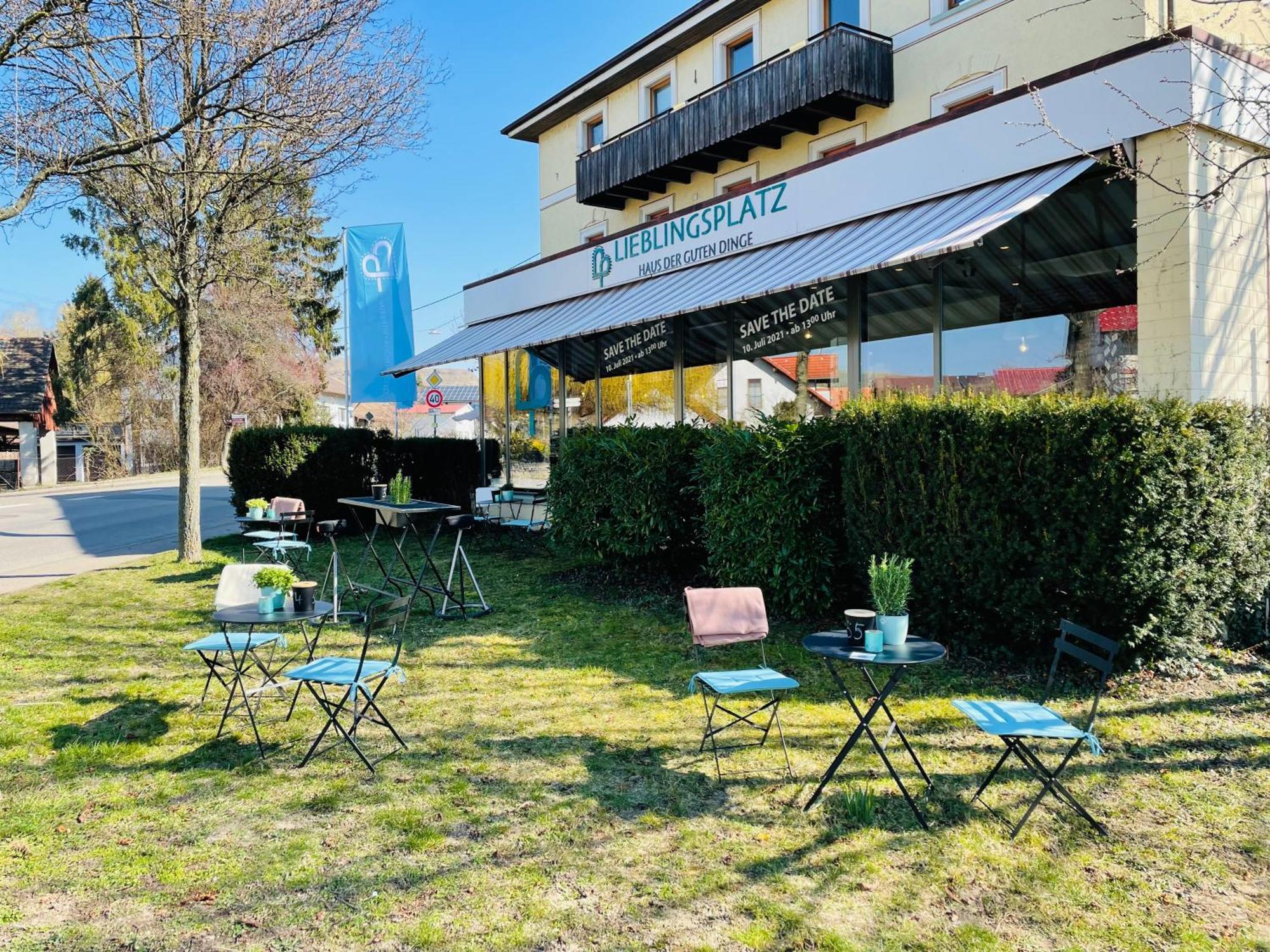 Zum Rayers Cafe-Restaurant & Boutique-Hotel Niederrotweil Exterior foto