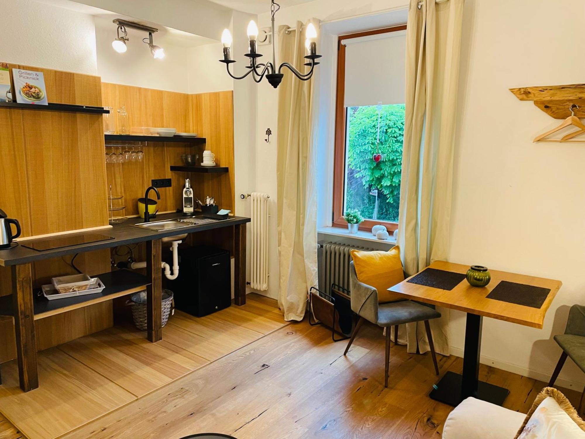 Zum Rayers Cafe-Restaurant & Boutique-Hotel Niederrotweil Habitación foto
